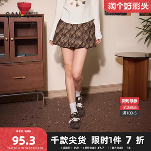 三福短裙2026春季格子防走光内衬金属扣眼百褶裙女装516124