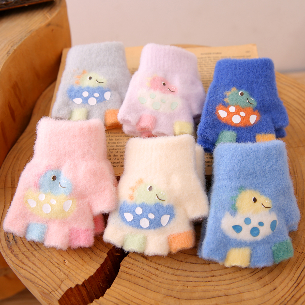 儿童小手套可爱半指恐龙冬季保暖