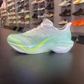 122625583 女中考体测网面透气运动鞋 安踏马赫6 氮科技缓震跑步鞋