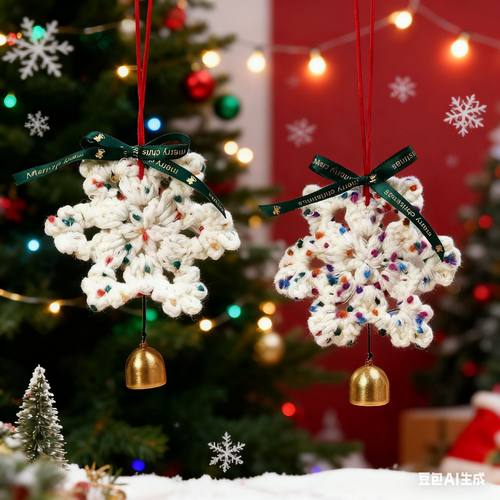 圣诞雪花挂件24121102