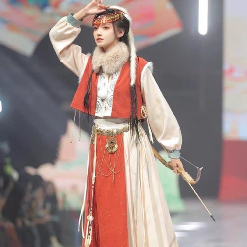 《惊鸿初见》东宫小枫套装冬季