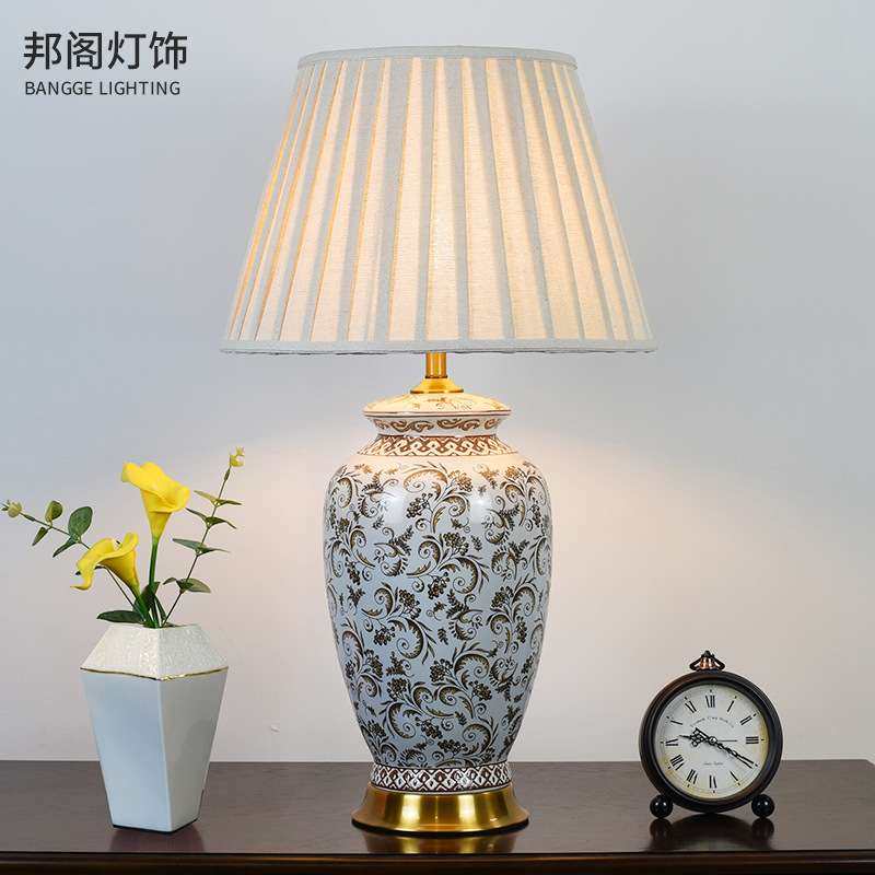 美式复古陶瓷台灯创意客厅边几酒店样板房简约台灯卧室床头装饰