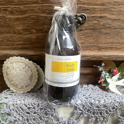 包邮汐漾日本Hime-Kagura媛香藏爱媛县伊予柑橘身体乳200g