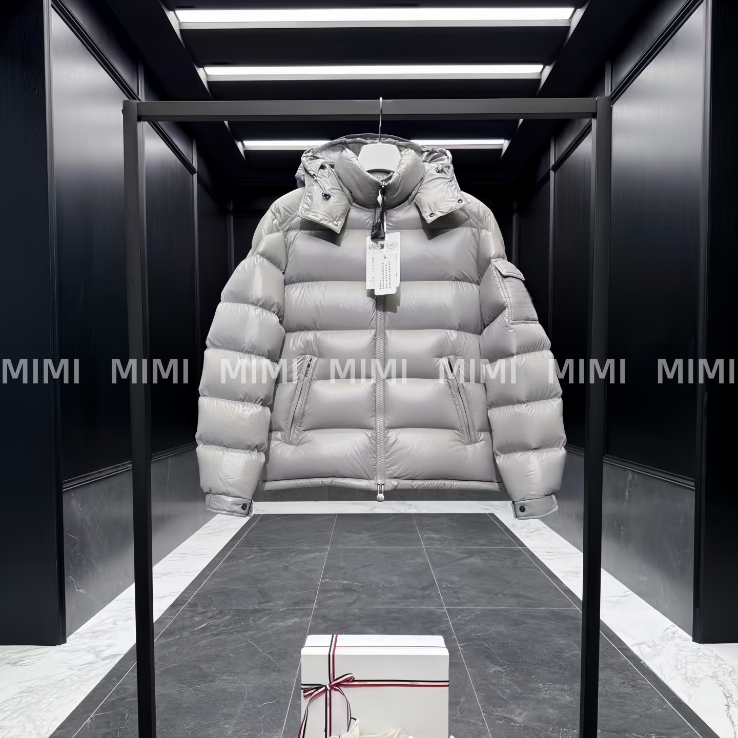 /限定灰色经典鹅绒夹克外套情侣