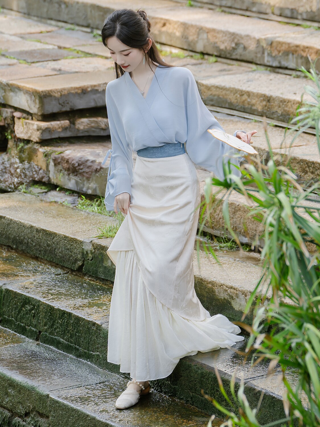 魏晋南北朝汉服复古中国风马面裙套装女汉元素青衫白裙改良连衣裙