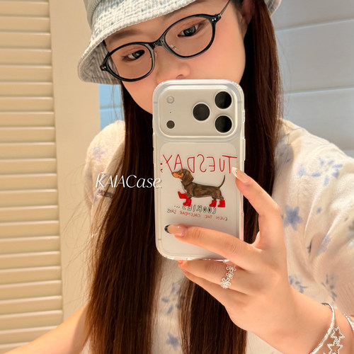 kaia 趣味红色雨靴腊肠狗插画适用苹果17promax手机壳iphone16pro新款16女17pro创意15pro全包透明防摔手机套