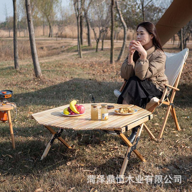 户外实木蛋卷桌可折叠木餐桌便携式山地露营自驾游野营烧烤折叠桌