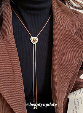 镶钻虎眼石心形吊坠项链2026新款小众设计毛衣链轻奢高级感项饰女