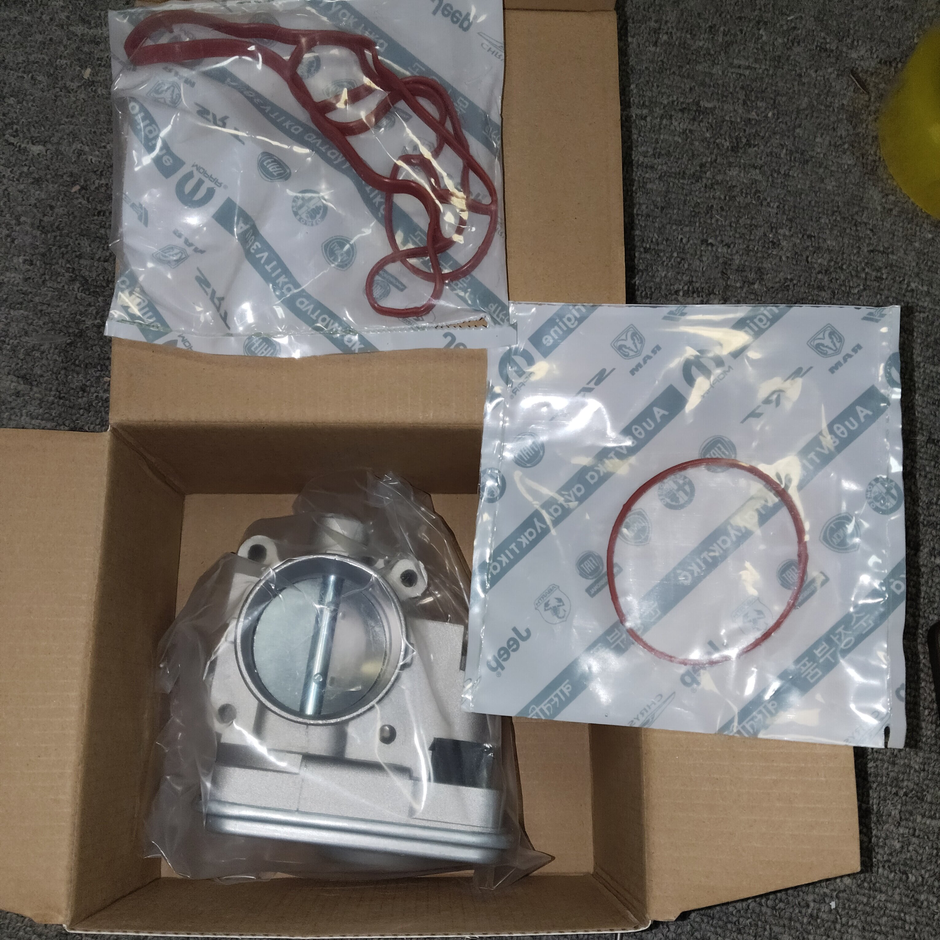 进指南者自由客酷威菲越铂锐锋哲节气门