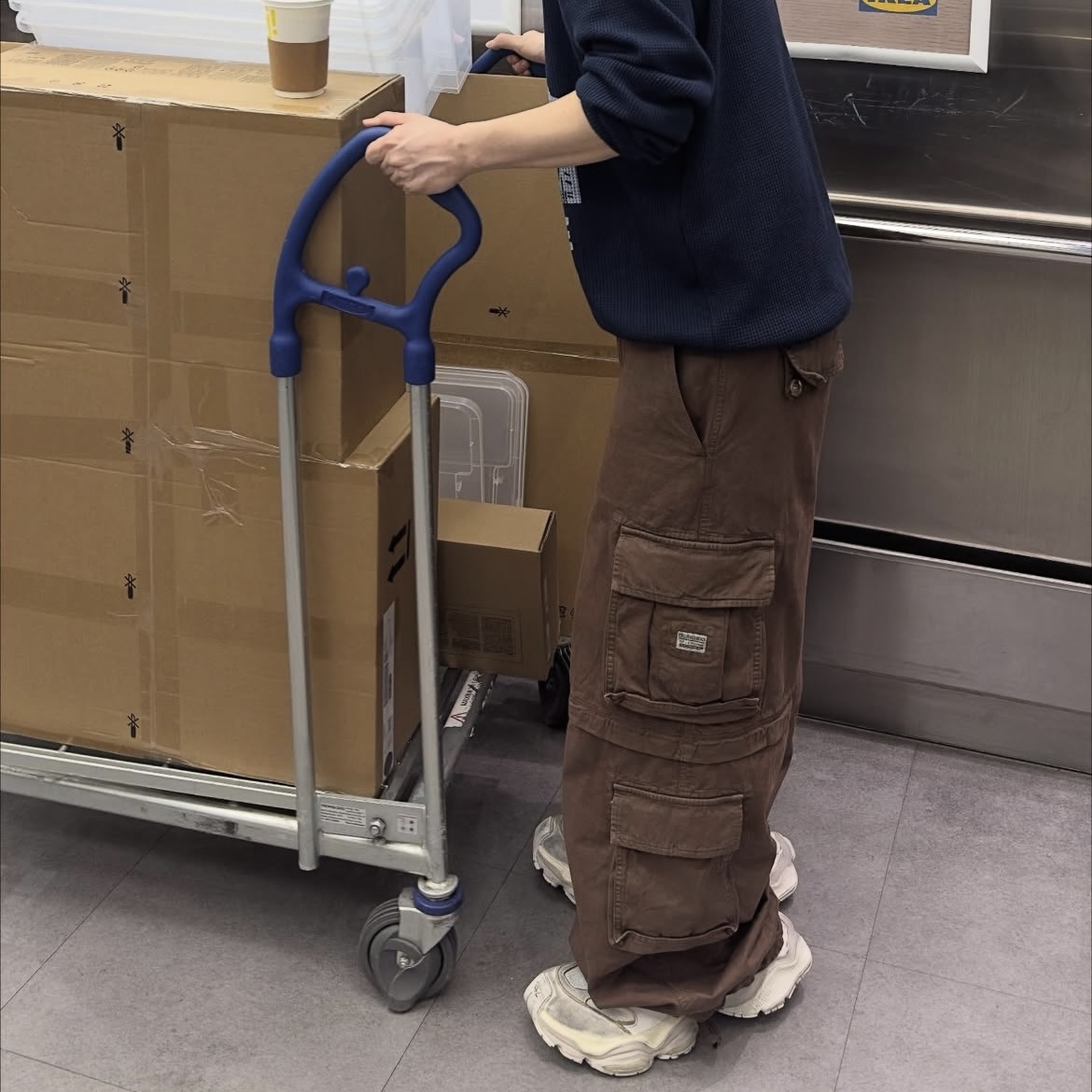 可拆卸两穿棕色工装裤赵雨凡同款