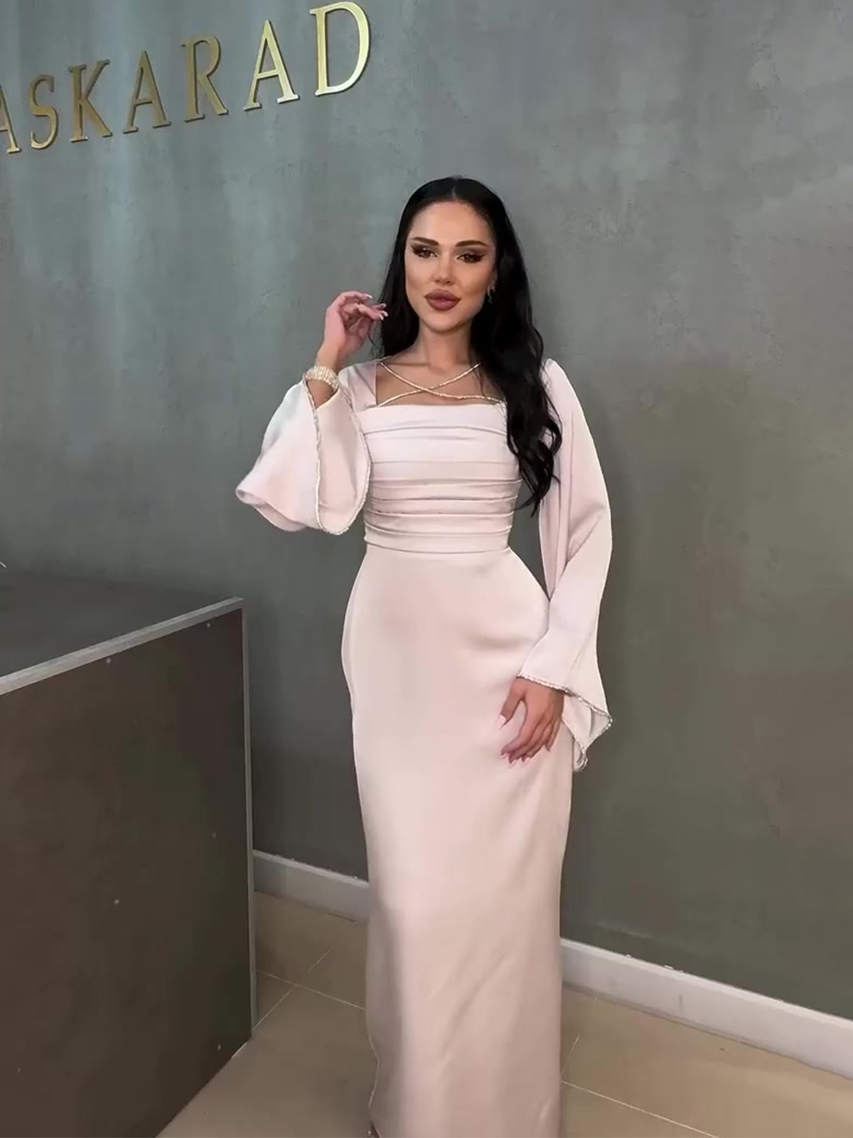 欧美风A字裙涤纶纯色连衣裙女