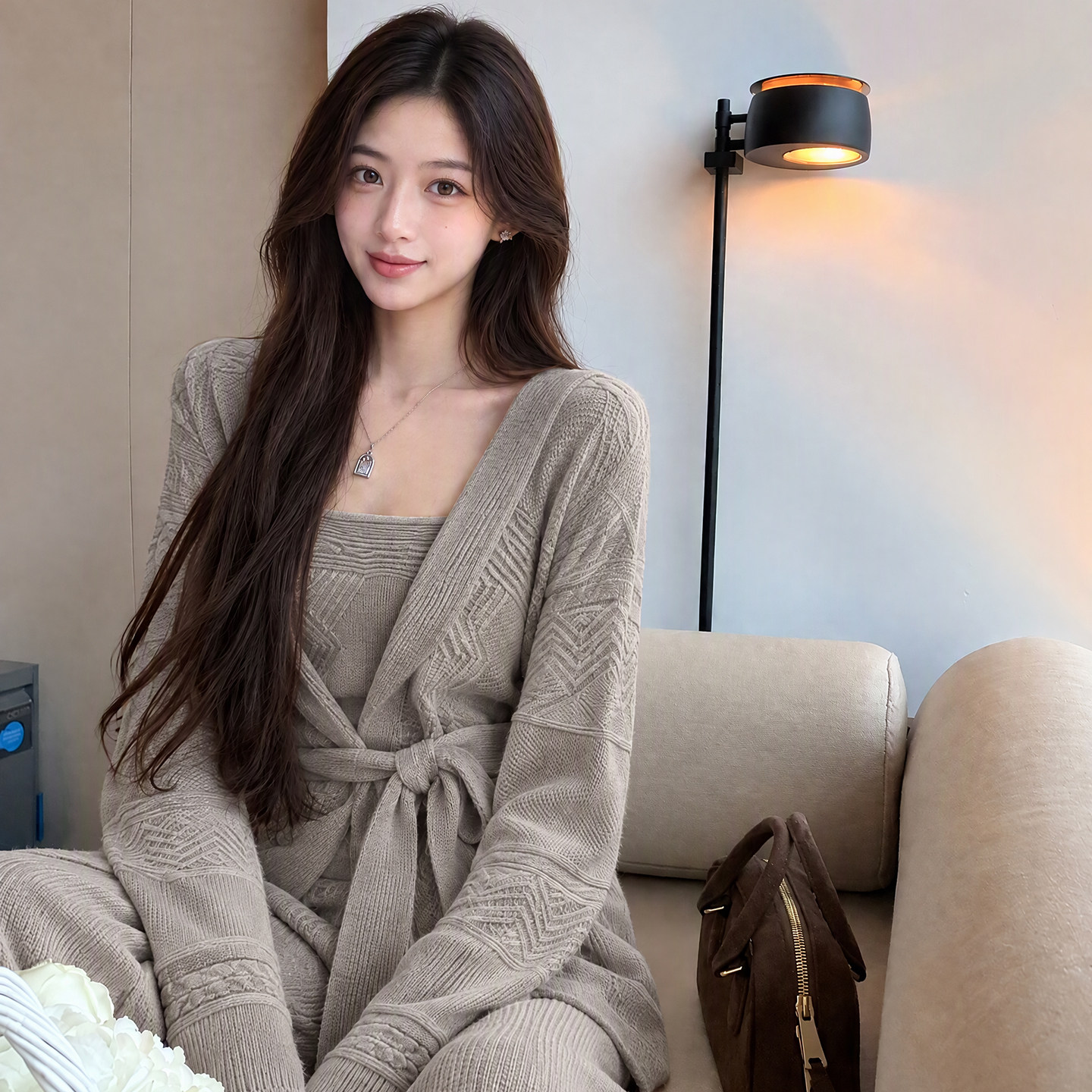 meng via 【沉木】春秋款绞花中长款开衫+贝壳吊带+直筒裤三件套