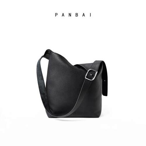 PANBAI 2026新款自在包女双面中号意式粒面小牛皮托特水桶单肩包