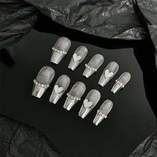 机械甜心|美式甜心金属爱心手工美甲冰透法式边现代感替换穿戴甲