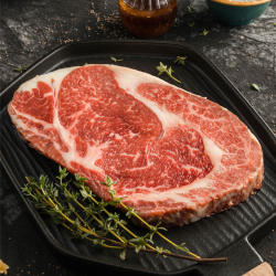 【纽澜地】新鲜M3眼肉谷饲原切牛排家用200g*6礼盒装山东高青