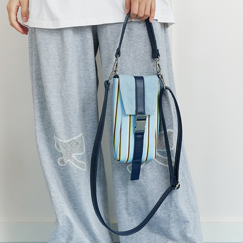 wishmore条纹手机包卡通可爱手拿包女小方包斜挎包时尚便携男女款,箱包皮具/热销女包/男包,手机包,淘宝优惠券,粉丝福利购,淘宝优惠卷