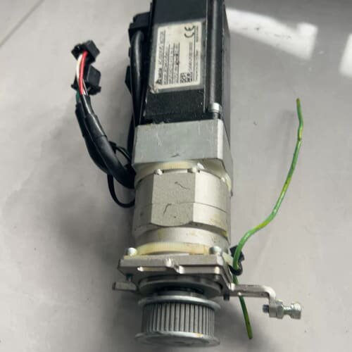 议价 台达伺服电机ECMR-CV0401JY，100W，输入VAC 可维修