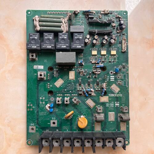 议价众辰NZ200变频器驱动板S28QD21D可维修