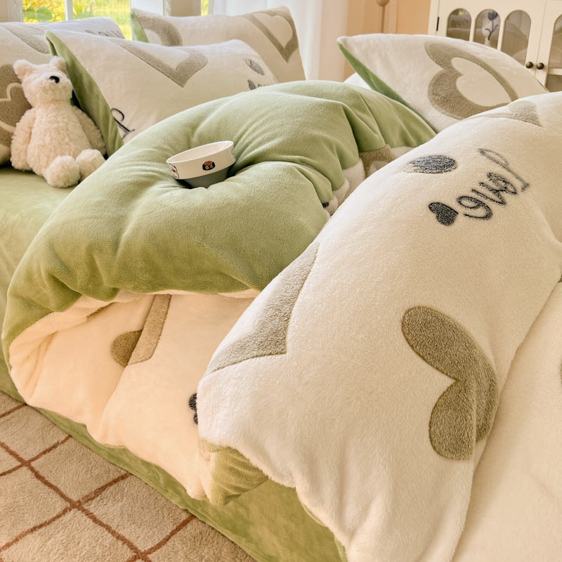 冬季加厚加绒被套四件套牛奶珊瑚雪花绒床单被罩床上用品三件套