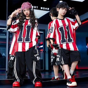 儿童街舞爵士舞服装少儿hiphop嘻哈酷帅演出服炸街红白条纹套装潮
