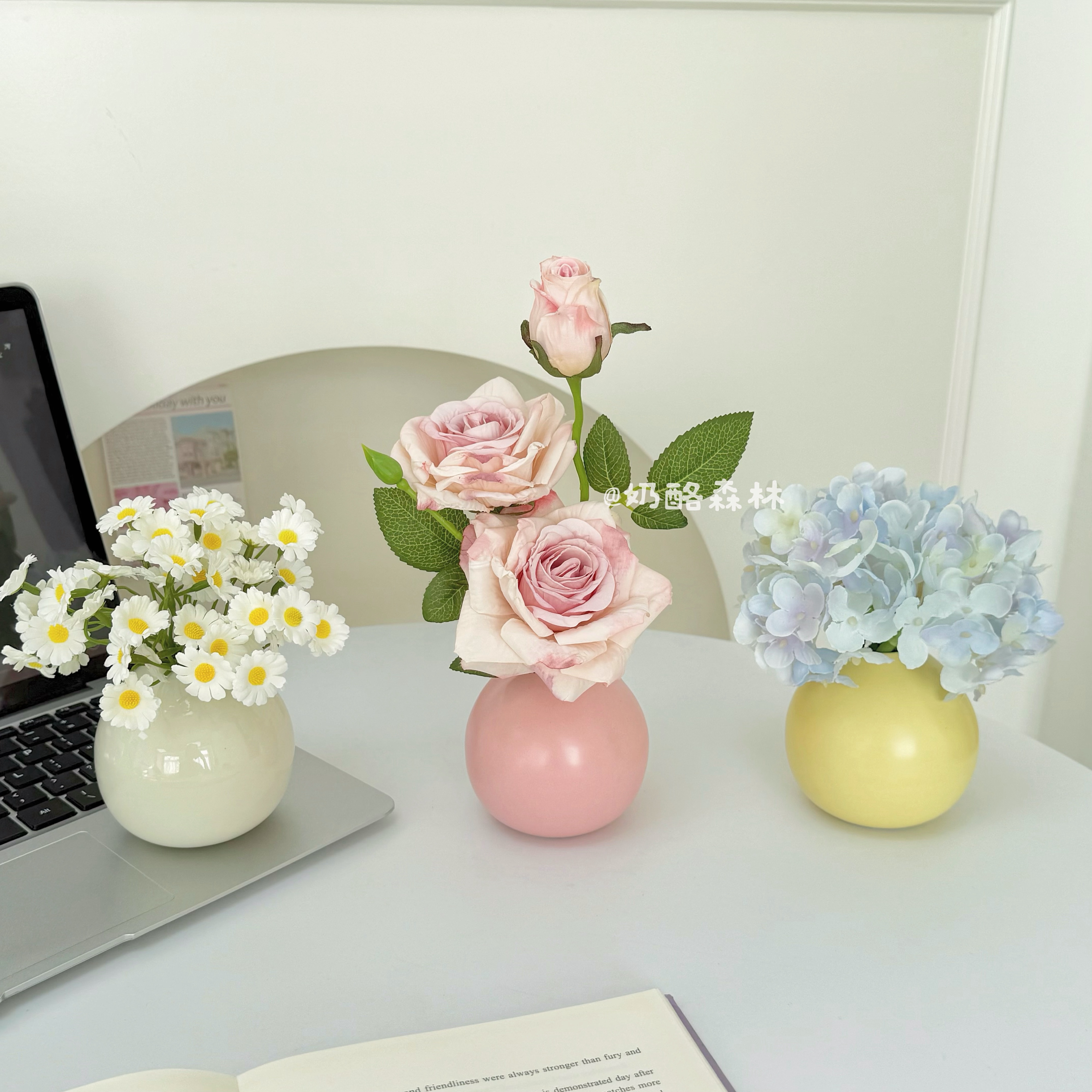 仿真玫瑰花假花陶瓷花瓶花束摆设