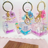 创意入油亚克力流沙漂浮可爱卡通独角兽背小熊钥匙扣小学生礼品