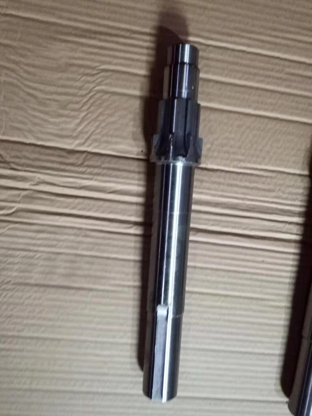 新会手扶拖拉机韶关手扶拖拉机工农12型111型45号钢半轴行走轴
