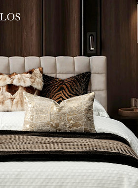 柏洛斯Gorgeous轻奢欧式咖金橘色狐狸毛靠枕样板房床头大靠垫抱枕