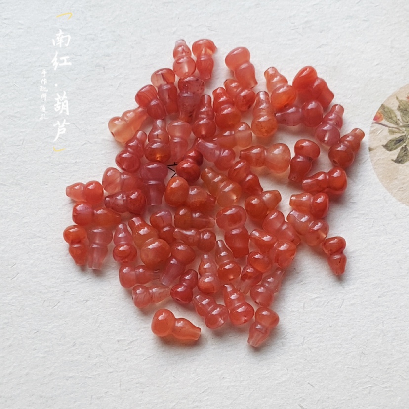 天然南红玛瑙葫芦小配饰 上下通孔耳坠手链饰品diy散珠文玩隔珠款