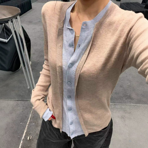 AC早秋假两件撞色修身针织开衫长袖上衣薄款羊毛针织衫圆领小开衫
