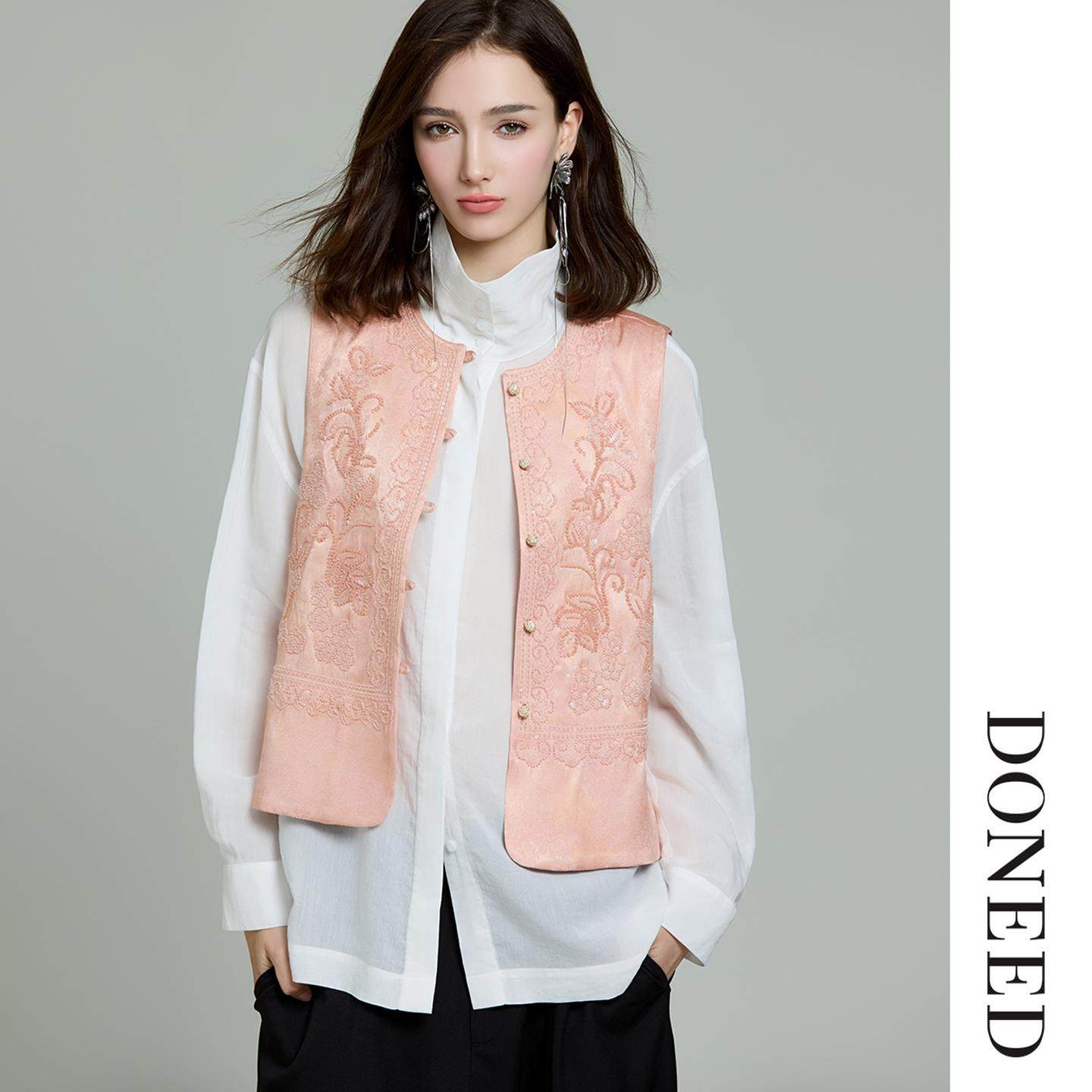 DONEED2026春季新款轻奢重工钉珠新中式国风马甲气质百搭