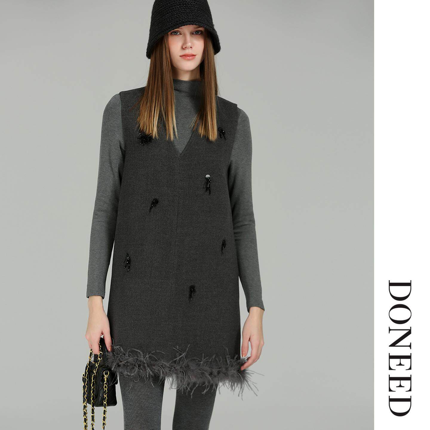 DONEED2025冬季新款优雅V领背心裙半高领打底衫两件套套装