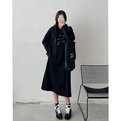 卫衣裙女秋冬新款连帽高级感长裙胖mm宽松显瘦字母长袖打底连衣裙