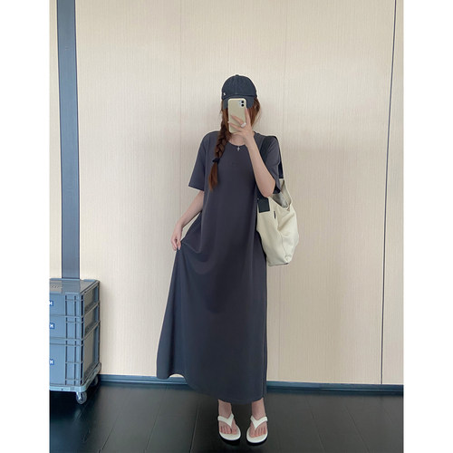 简约宽松显瘦短袖T恤长裙女2026夏季新款大码宽松时尚过膝连衣裙