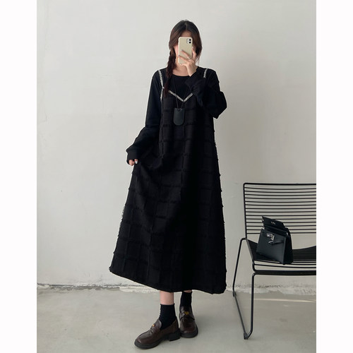 大码假两件连衣裙女2026秋冬季新款胖mm长裙赫本风小众过膝长裙子