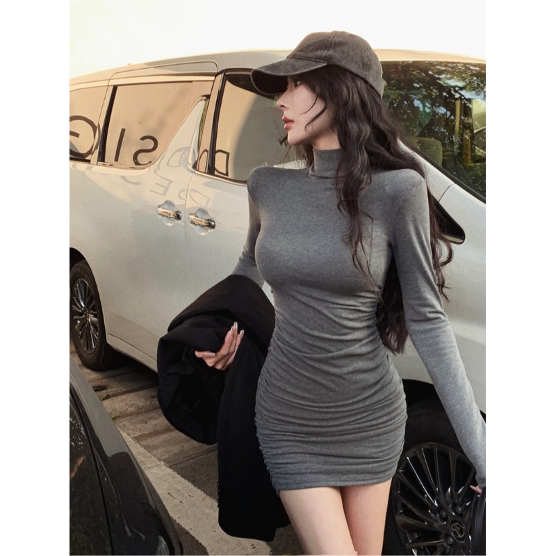 辣妹半高领长袖连衣裙女秋冬季修身包臀裙内搭打底裙纯欲风短裙子