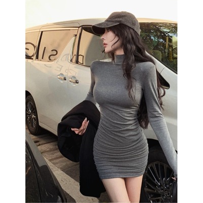辣妹半高领长袖连衣裙女秋冬季修身包臀裙内搭打底裙纯欲风短裙子