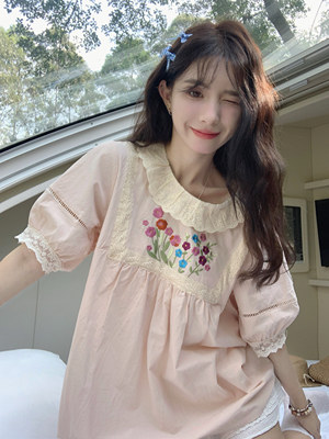 大码300斤胖mm甜美蕾丝拼接圆领衬衫夏季可爱泡泡短袖娃娃衫ins潮