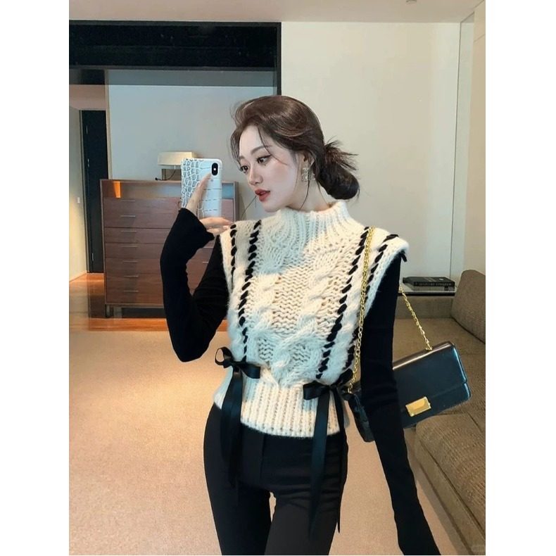 马甲2026新款今年流行爆款巨好看高端气质小香风叠穿白色针织背心