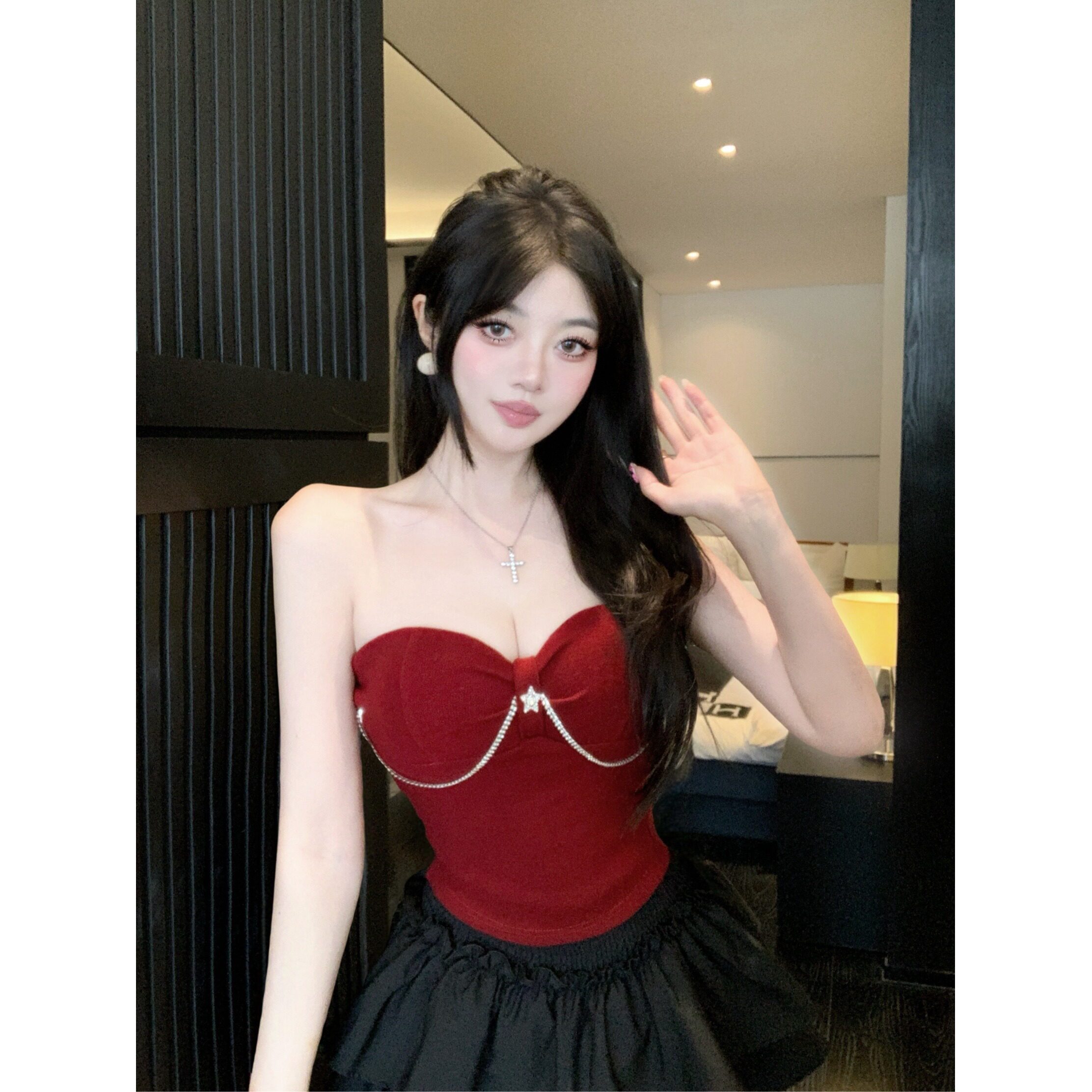 高级感重工闪钻辣妹性感抹胸背心春夏新款设计感内搭显瘦裹胸上衣