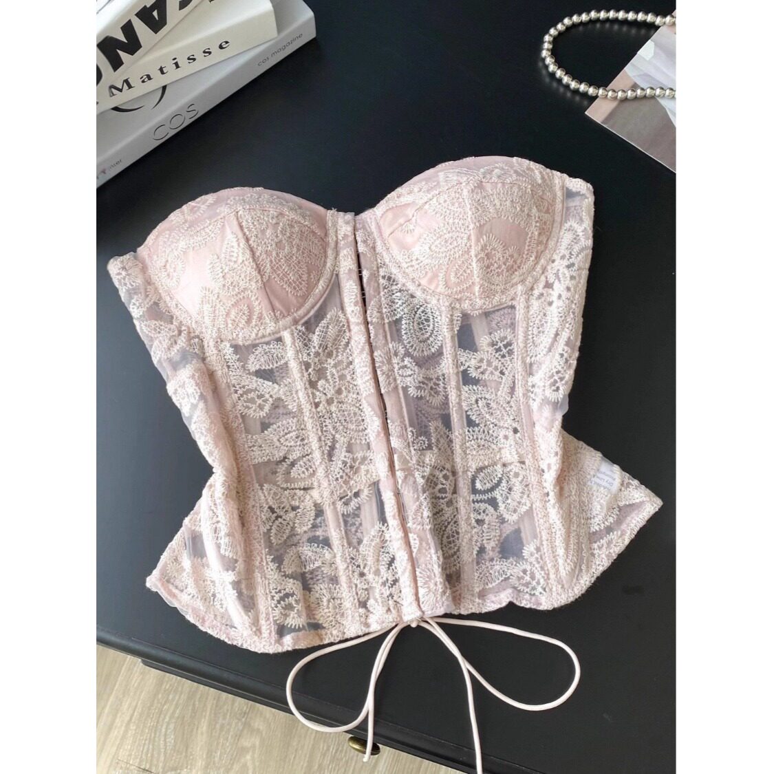 纯欲重工刺绣网纱抹胸背心女2026秋季欧美绑带鱼骨修身显瘦短上衣