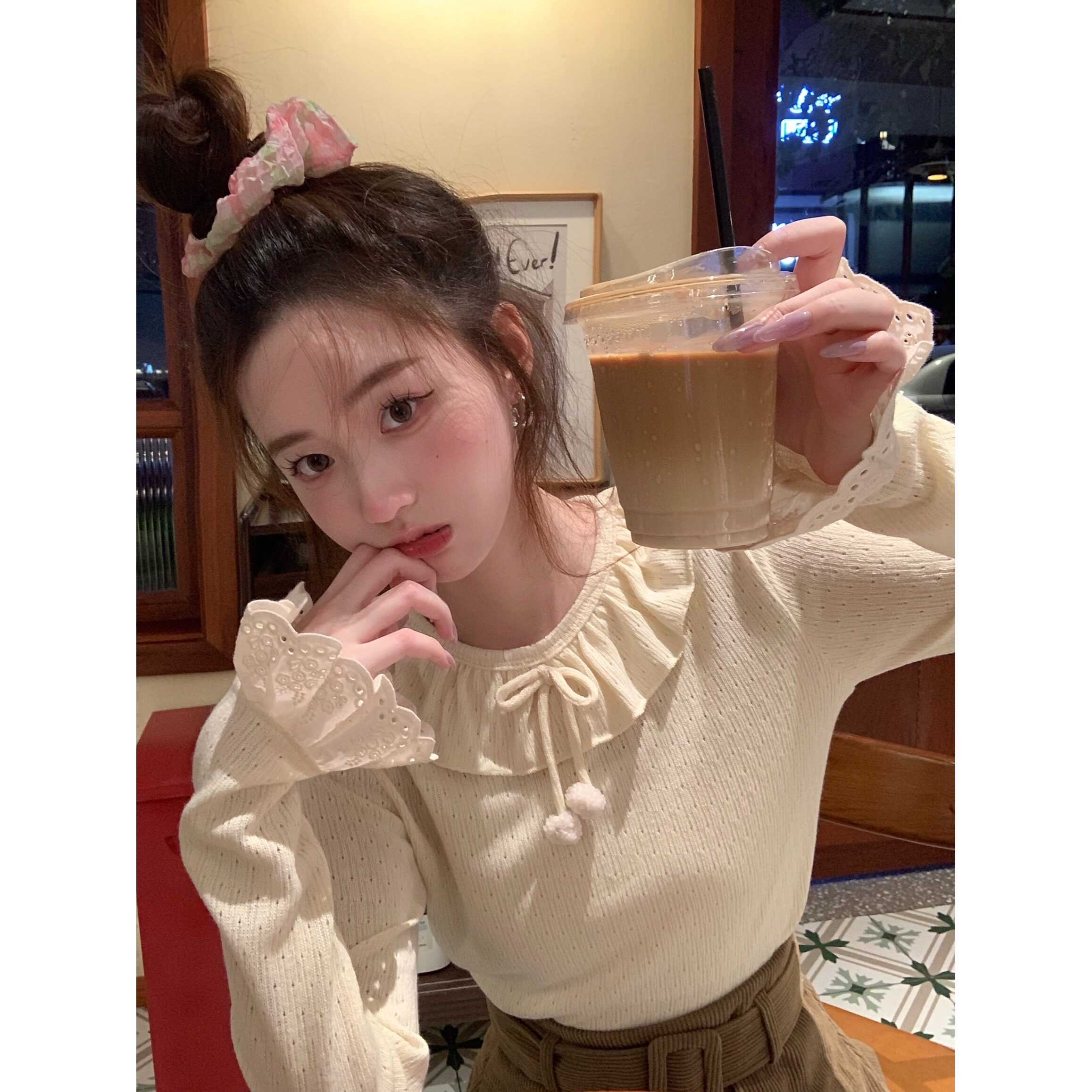 毛球针织衫可爱打底衫女秋冬新款甜美长袖上衣蕾丝娃娃领内搭T恤