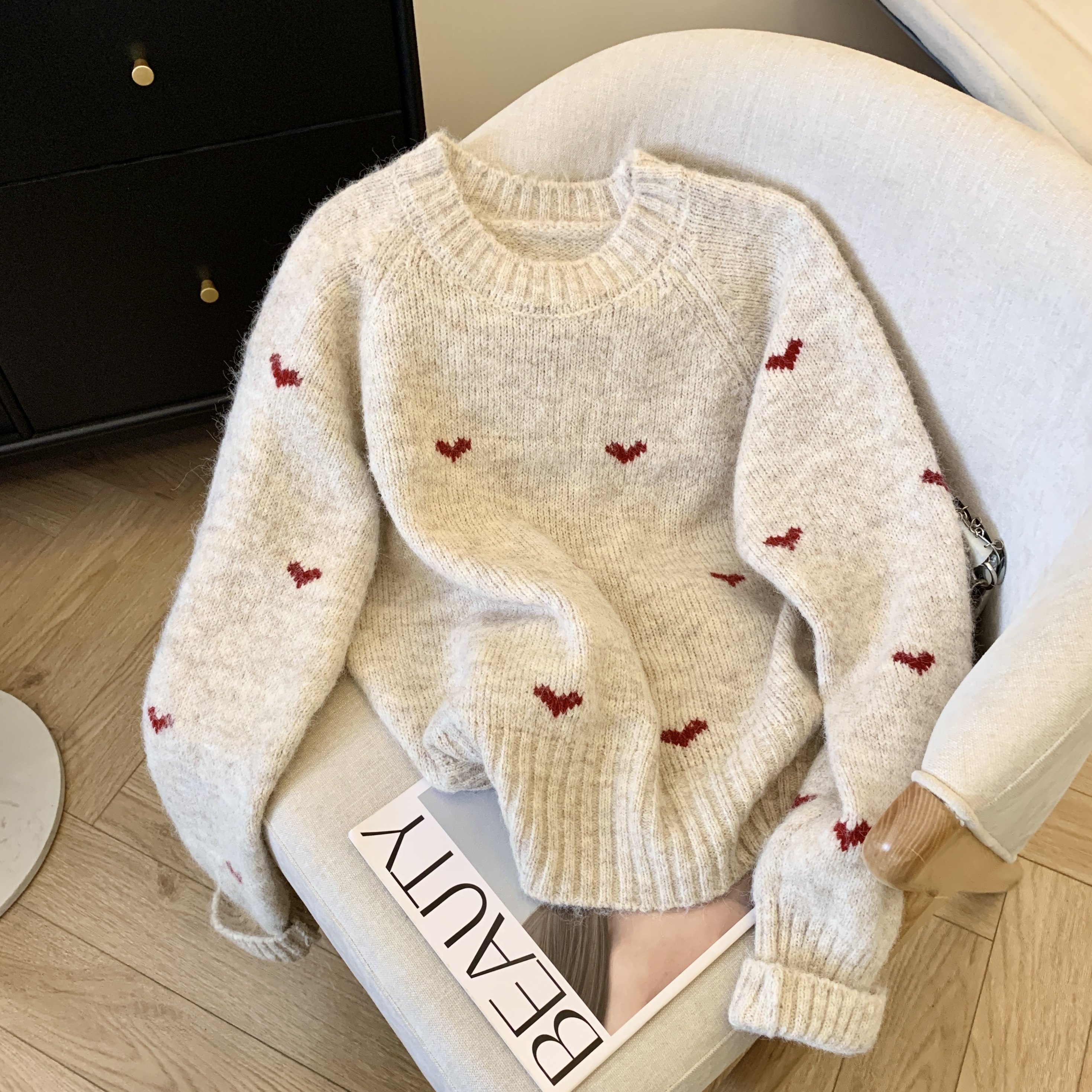 爱心提花毛衣女秋冬宽松软糯慵懒高级感复古甜美小个子短款针织衫