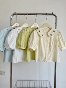 正肩纯色白色短袖衬衫夏季薄款法式日系别致瘦小泡泡短款上衣