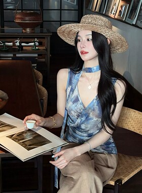蓝色晕染印花V领飘带背心女无袖收腰绝美吊带巨好看别致上衣夏季