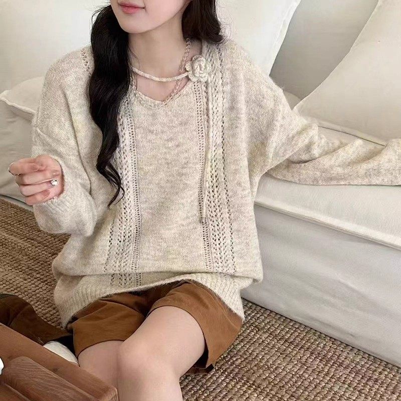 2026秋季设计复古V领爆款针织慵懒风格长袖大气玫瑰花带毛衣,女装/女士精品,毛衣,淘宝优惠券,粉丝福利购,淘宝优惠卷