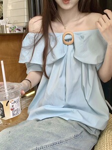 荷叶边一字肩小众短袖衬衫女夏季韩系蓝色甜美风气质休闲露肩上衣