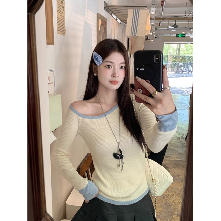 韩系纯欲风撞色斜领针织衫设计感女秋季辣妹百搭长袖辣妹显瘦上衣