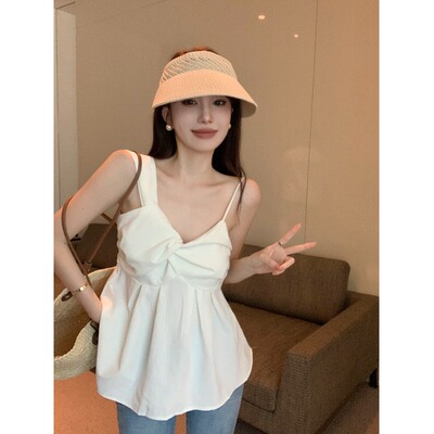扭结设计感不规则吊带背心
