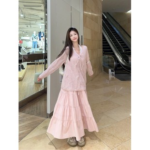 蝴蝶结宽松长袖针织毛衣蕾丝吊带背心粉色半身裙女秋季时尚套装潮